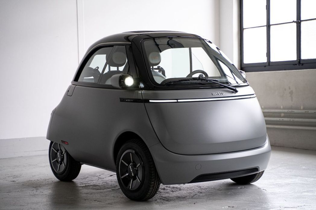 致敬BMW Isetta！超萌的Microlino 2.0電動城市小車正式量產發表
