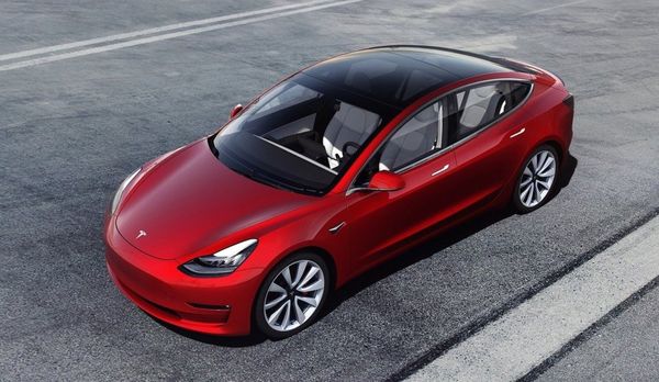 電動車竟然也可開篷？Tesla Model 3出現了敞篷版本！